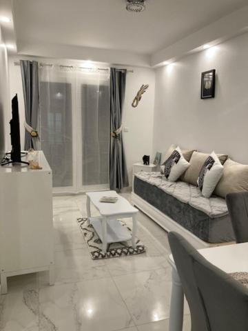 L'Escale Chic Gare Saint Charles Apartman Marseille Kültér fotó
